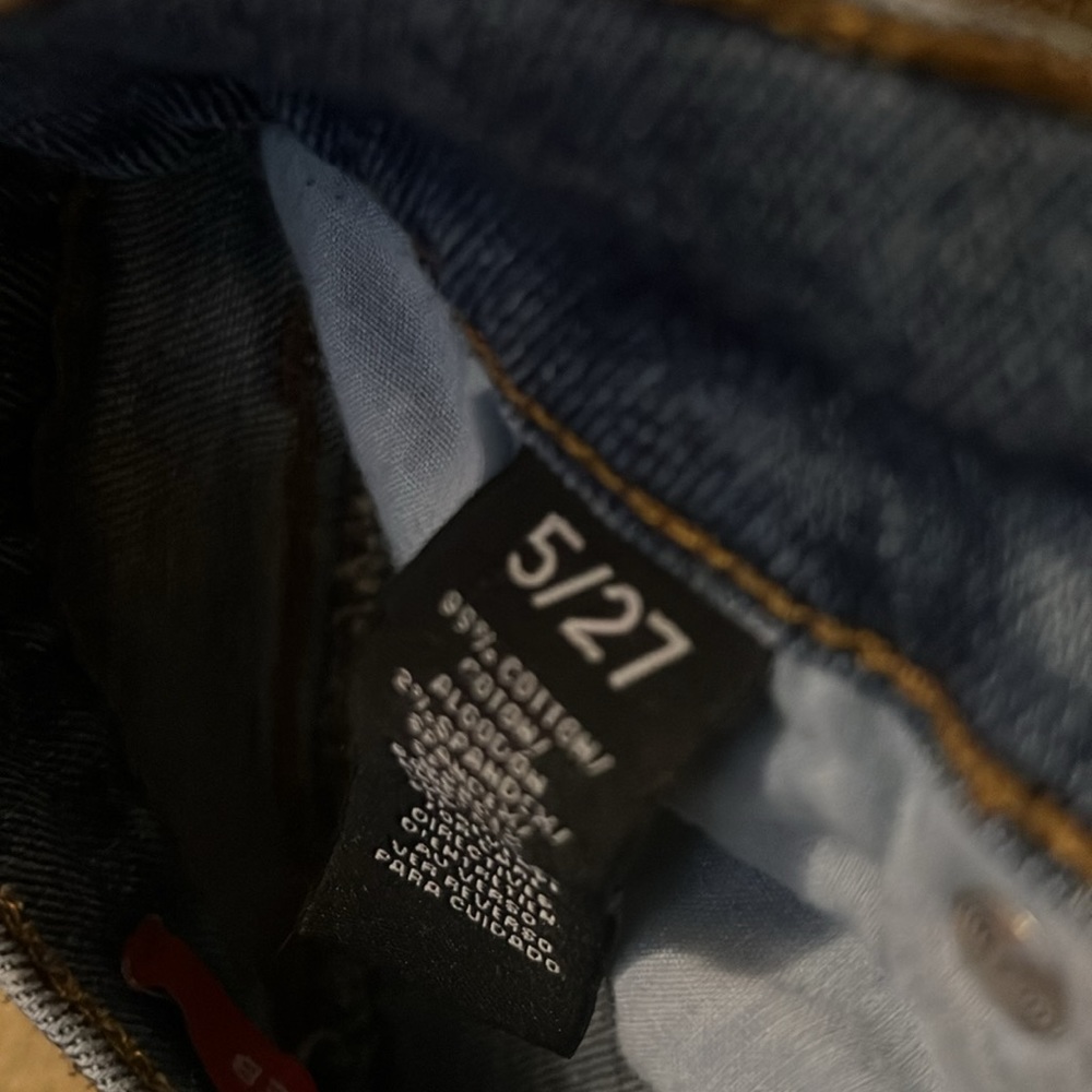 Jeans - Picture 4 of 5